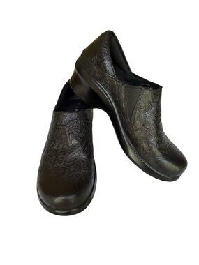 Ariat Work Women's Black Tooled Leather Slip Resistant Clogs Size 8 B